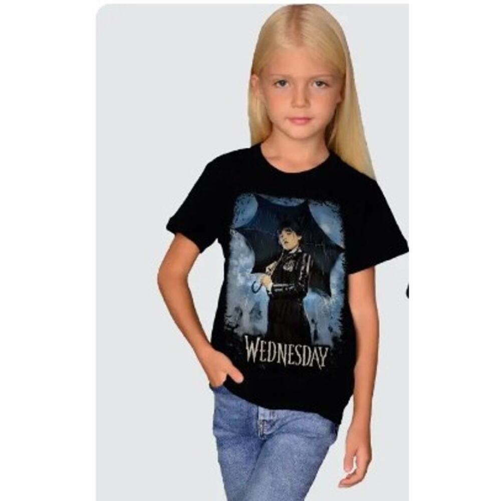 Wednesday Girls Black Tee Umbrella Pose - Size Medium (8)